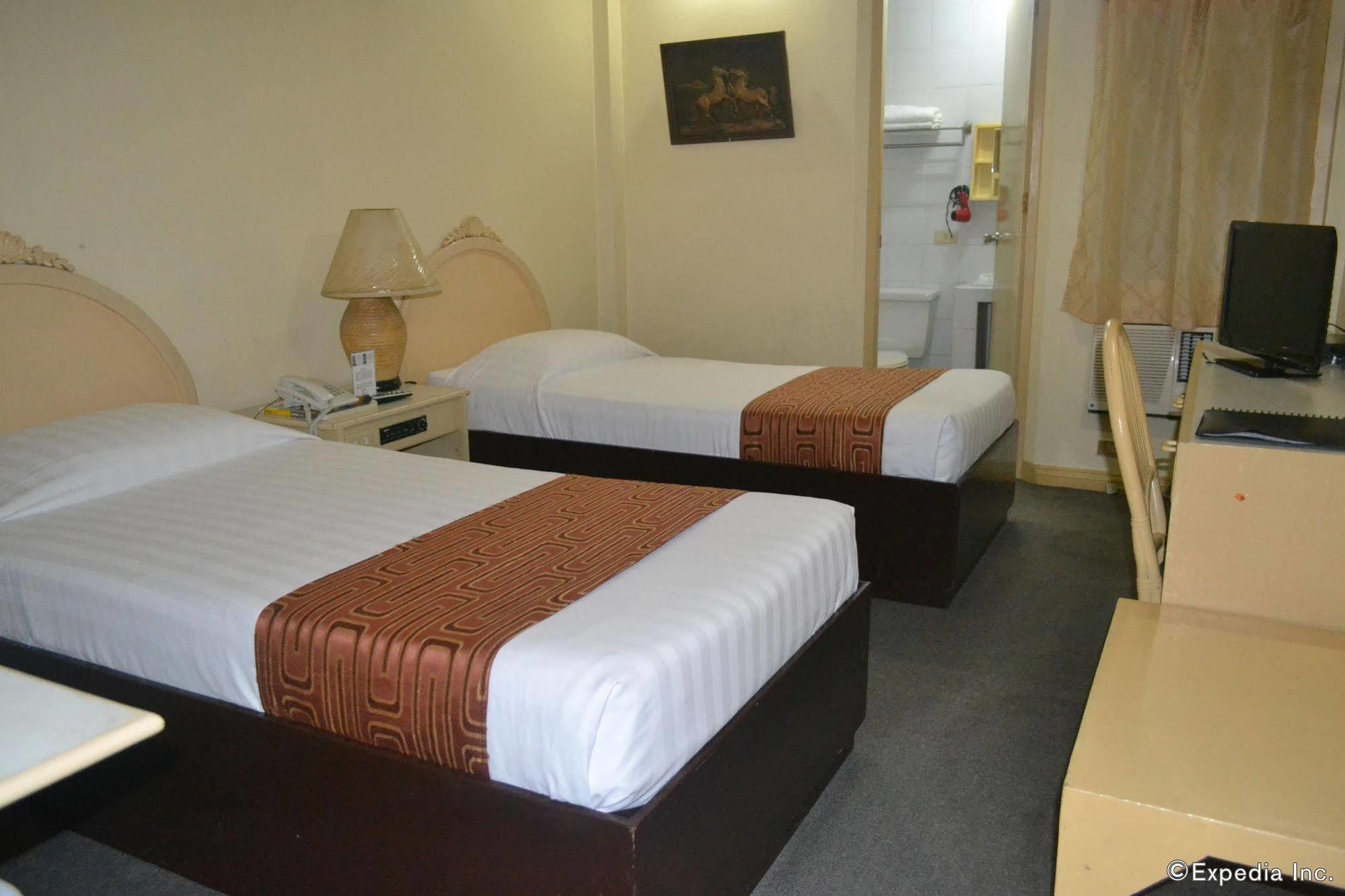 Hotel Cesario Lapu-Lapu City Exterior foto