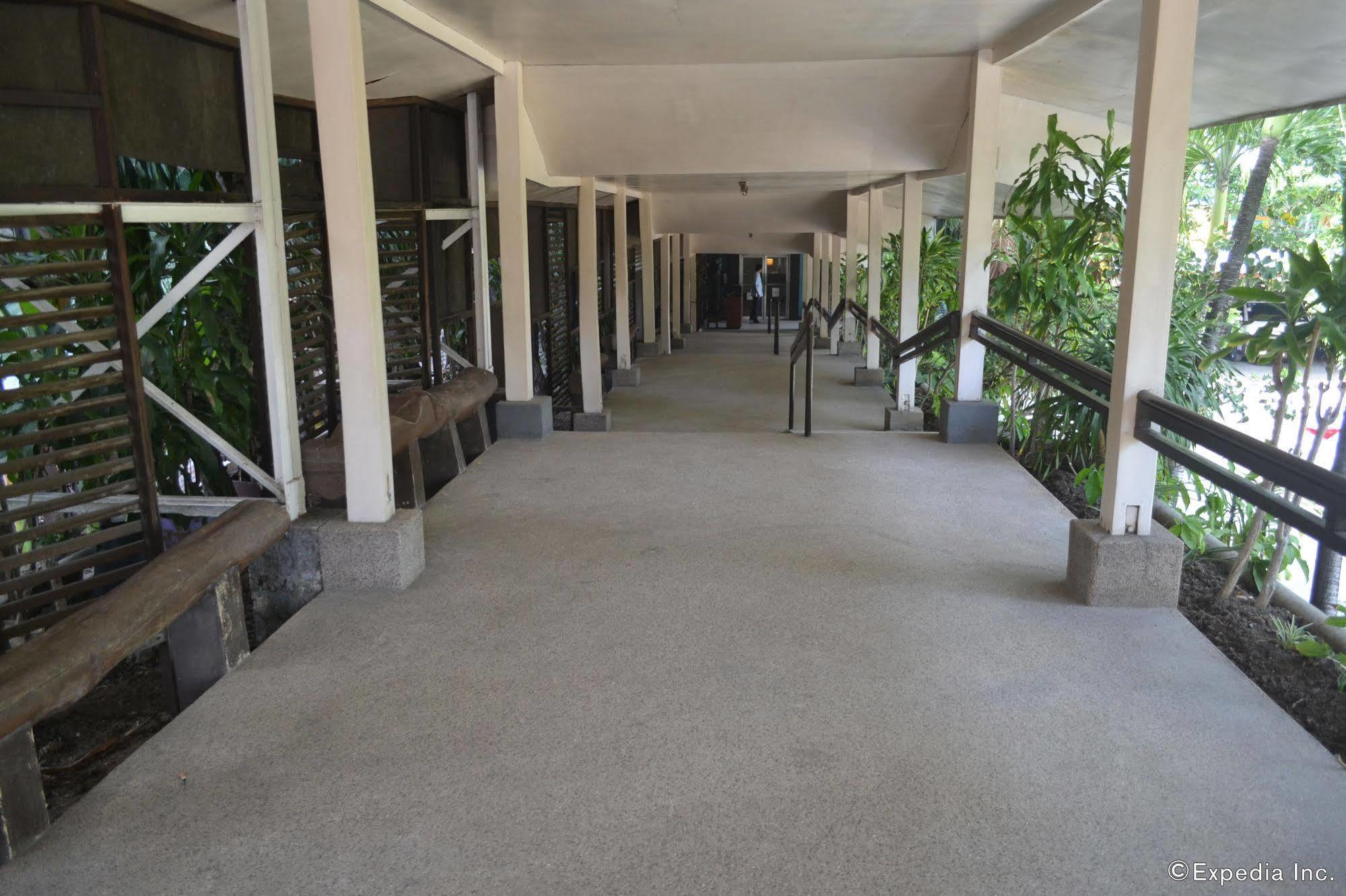 Hotel Cesario Lapu-Lapu City Exterior foto